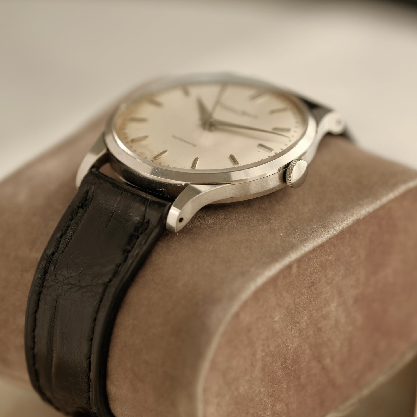 Circa 60’s ‘Jumbo Calatrava’ Cal 853 Pellaton