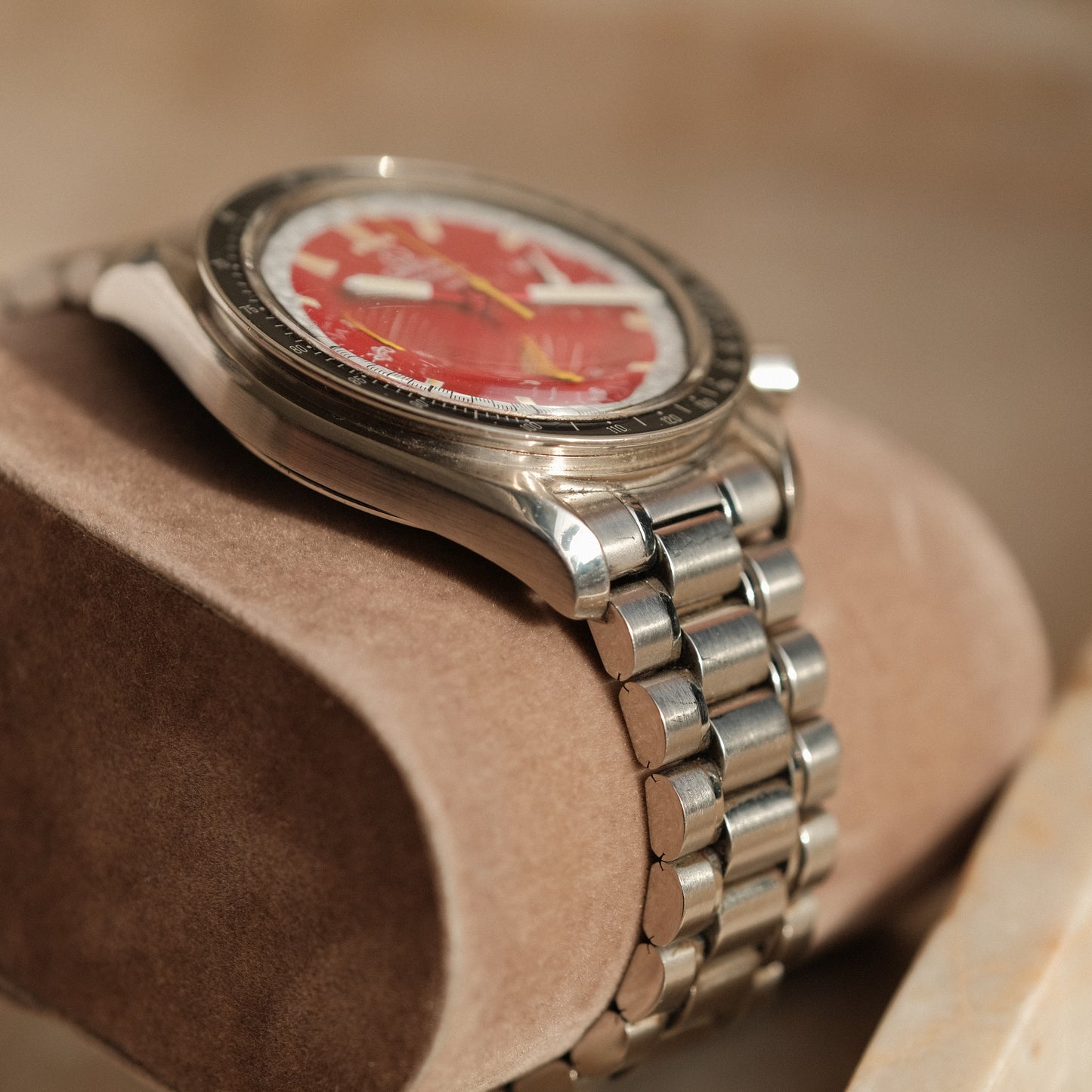 Speedmaster Reduced Michael Schumacher Red 3810.61.41, Full Set w/ Rare Tyre Box!