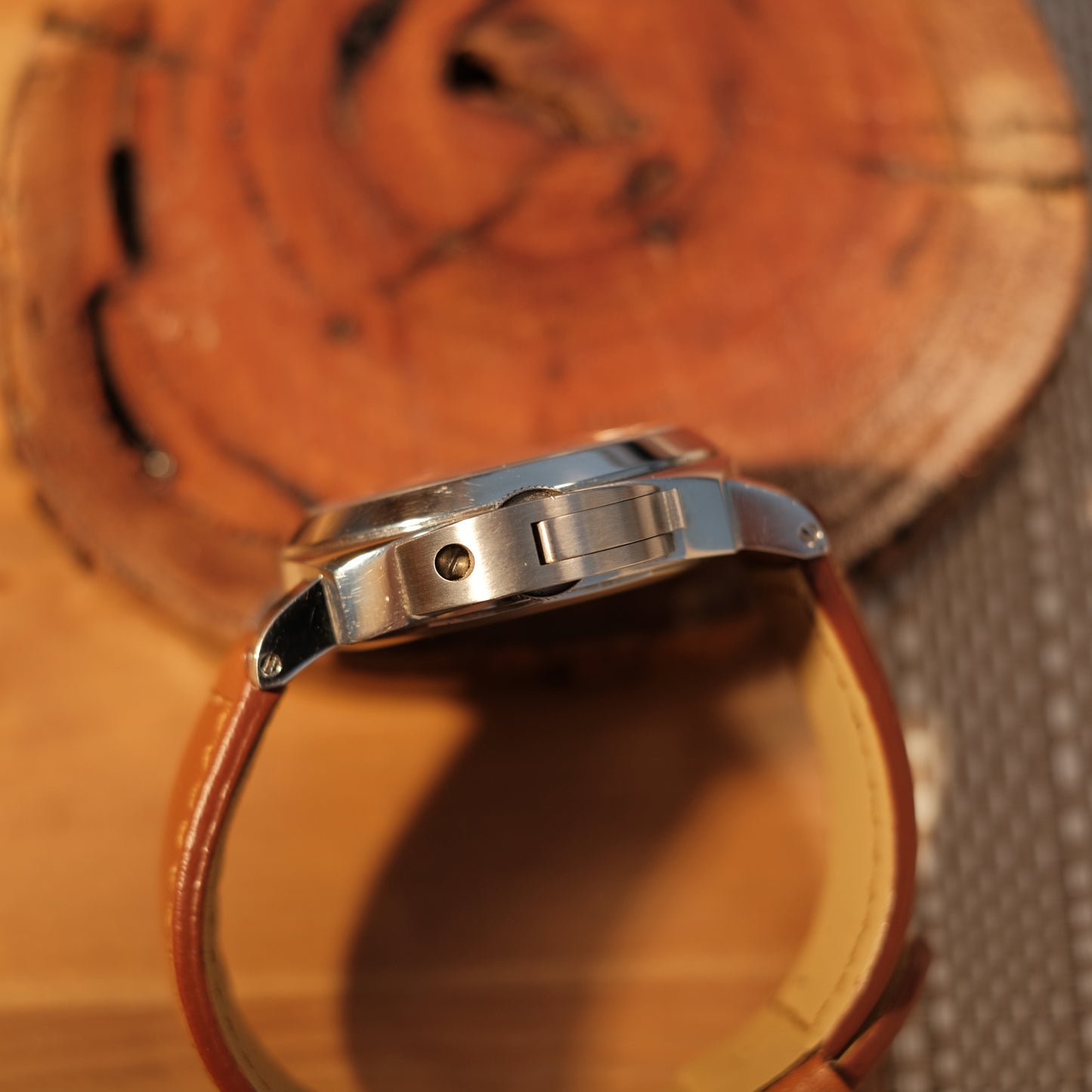 2016 Luminor Marina OP logo Pam0005, Box & Papers.