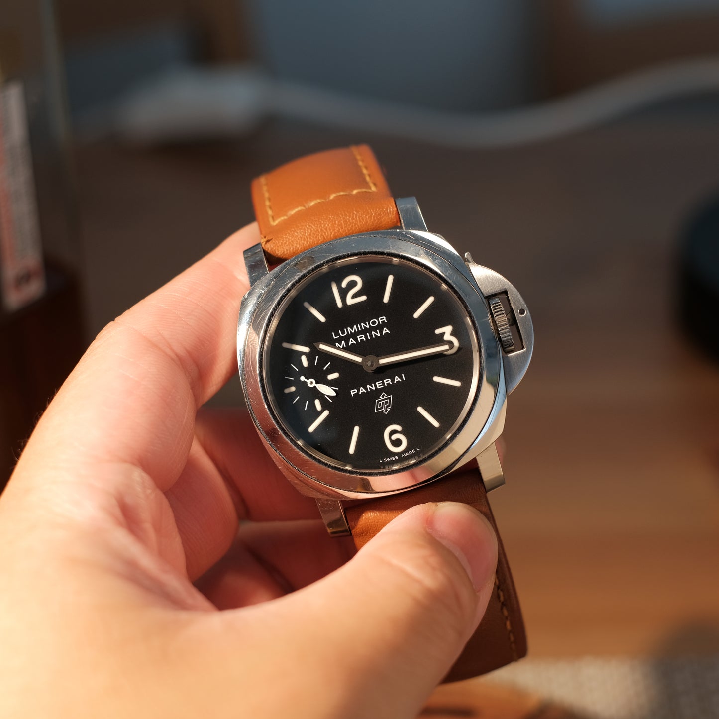 2016 Luminor Marina OP logo Pam0005, Box & Papers.