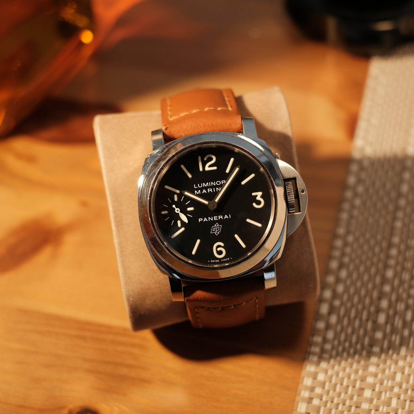 2016 Luminor Marina OP logo Pam0005, Box & Papers.