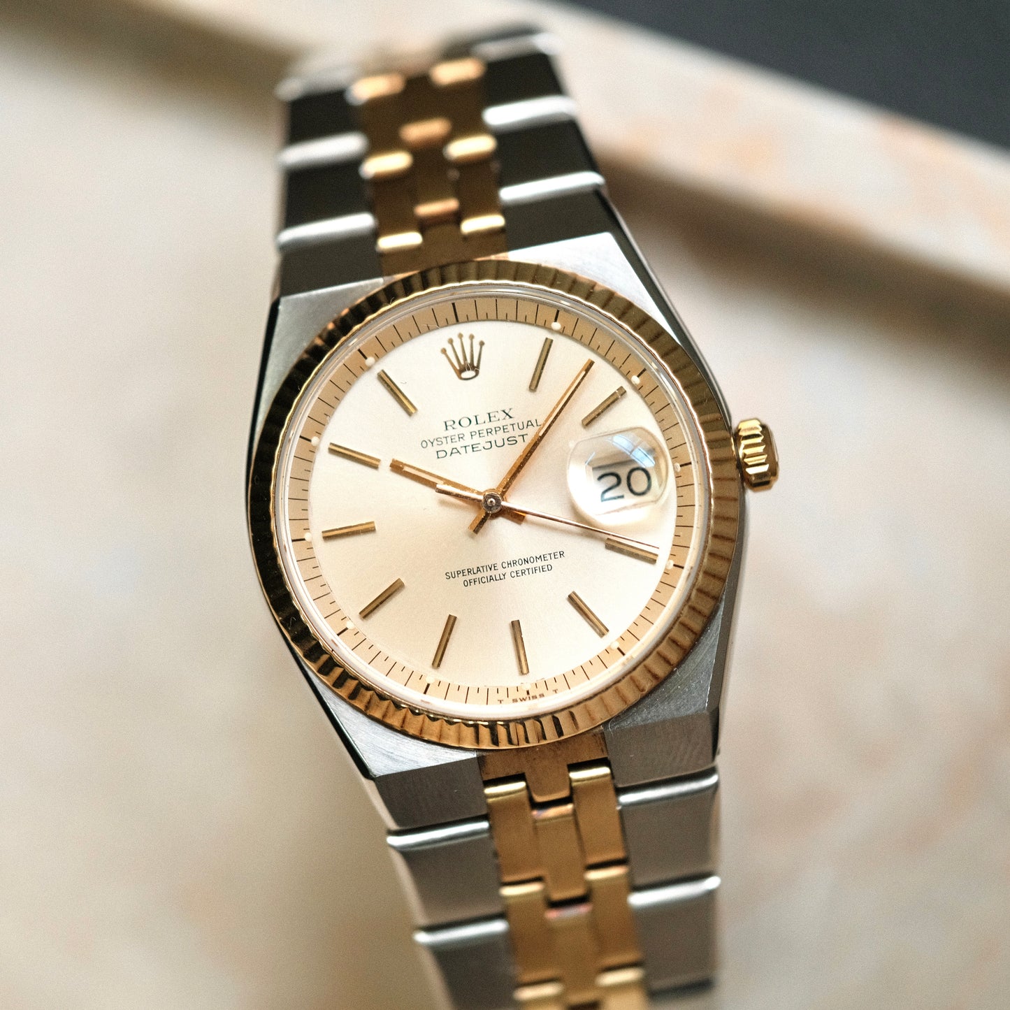 1976 Datejust 1630 pre-Oysterquartz; Extremely rare reference with RSC card.