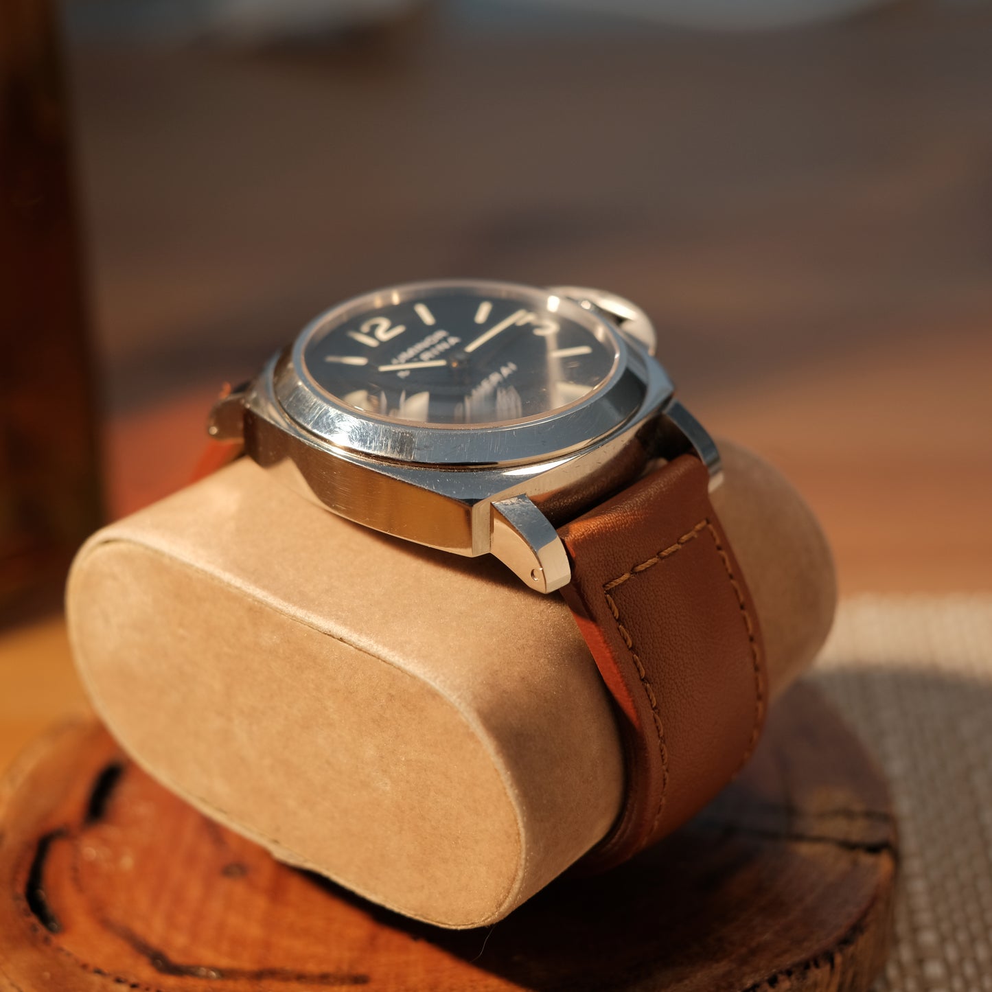 2016 Luminor Marina OP logo Pam0005, Box & Papers.