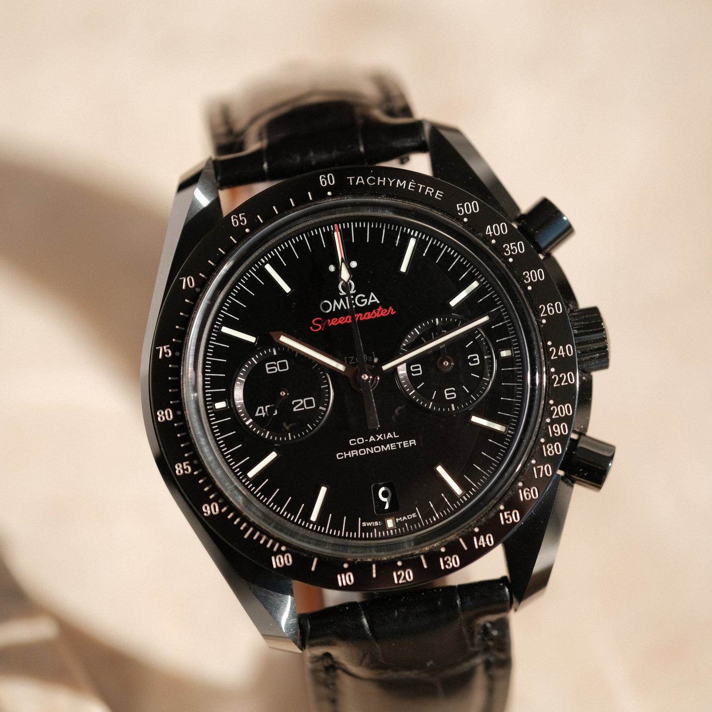 Speedmaster Ceramic ‘Dark Side of the Moon’, with Box.