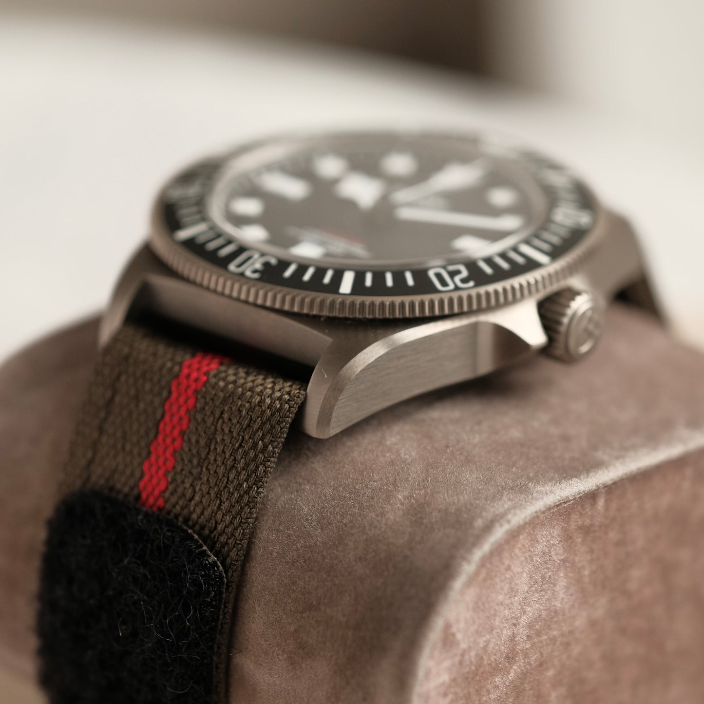 2023 Pelagos FXD Titanium 25717N, Full Set!