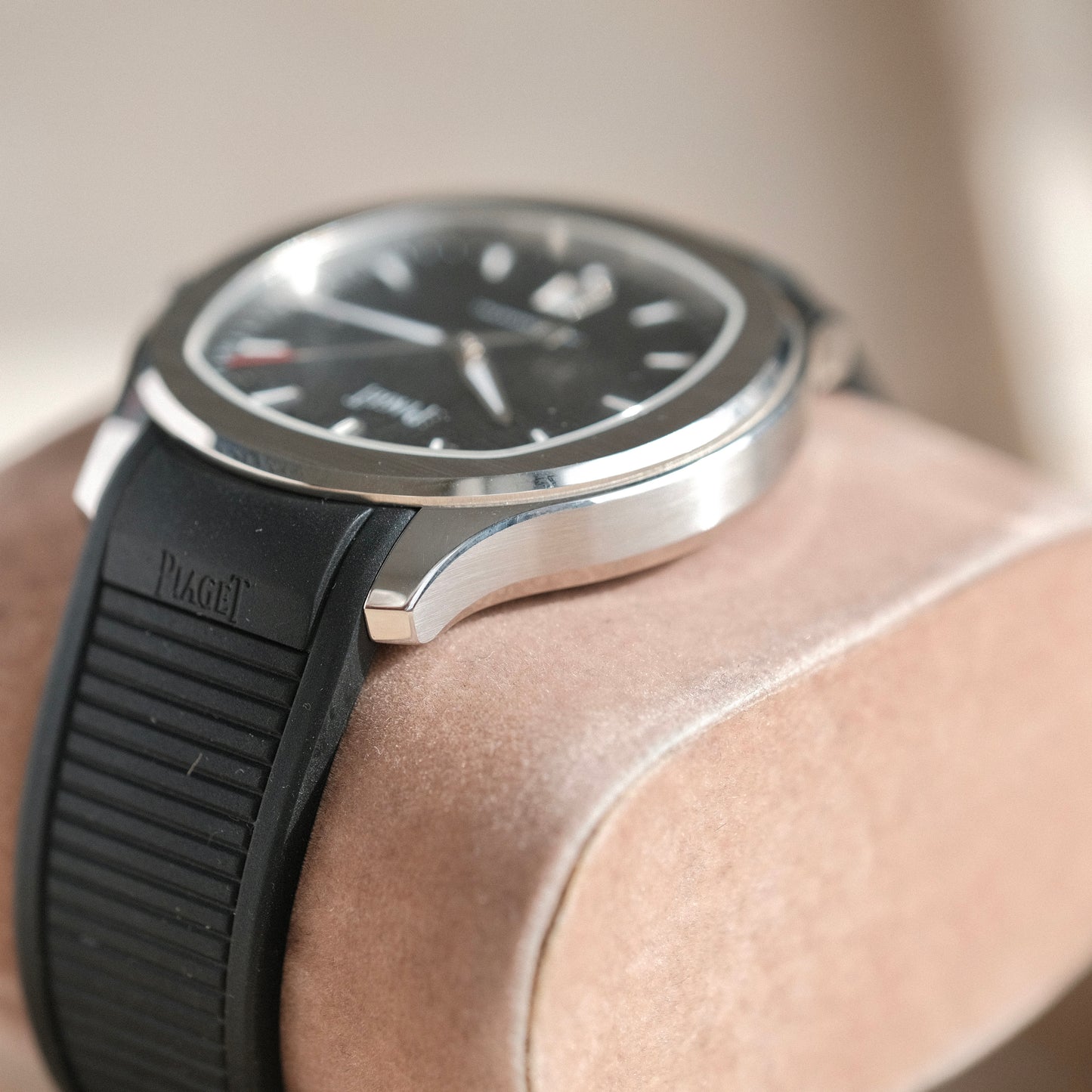 2022 Polo Date ref G0A47014, Box & papers.