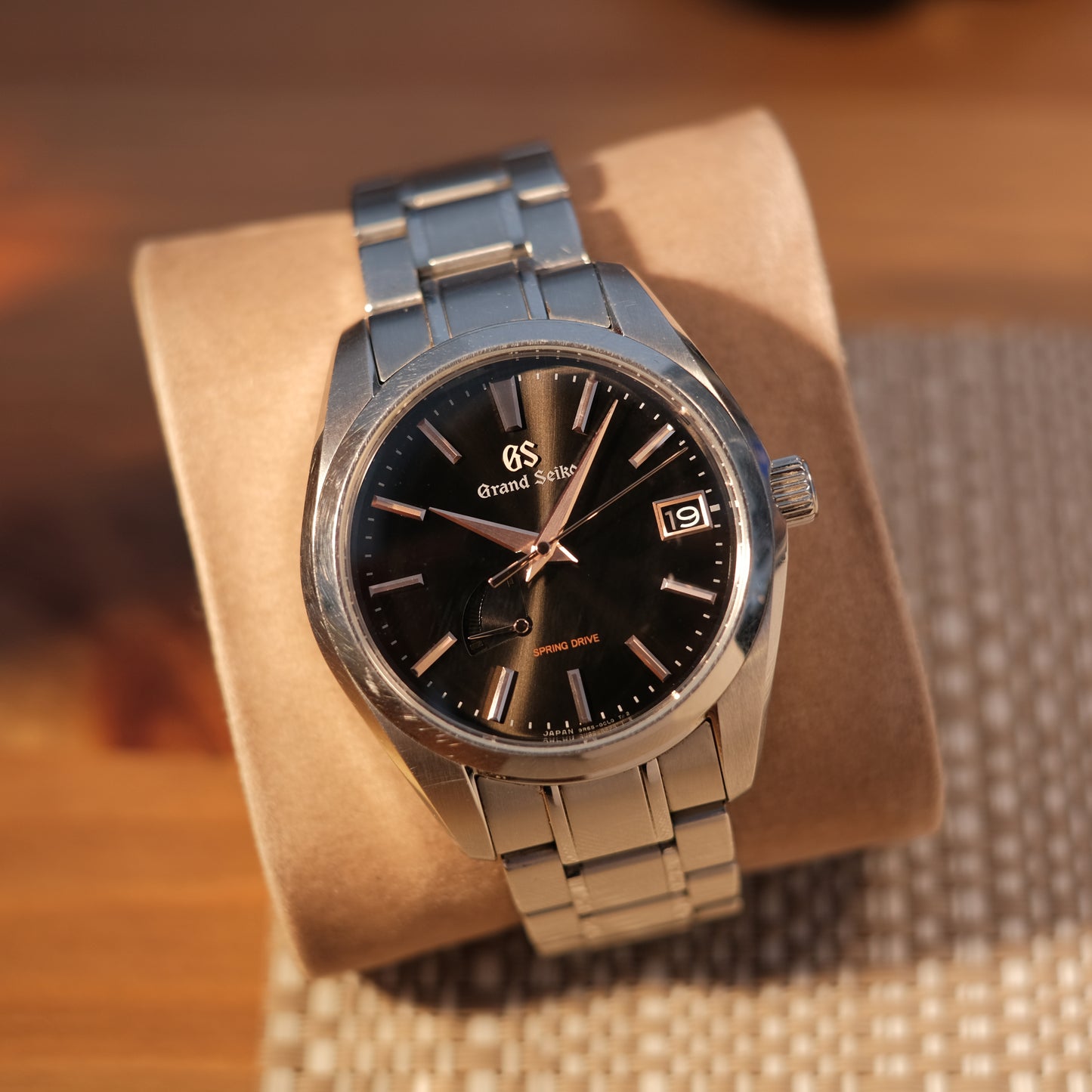 2020 Spring Drive Chocolate dial Limited Boutique Edition, ref SBGA401 B&P.