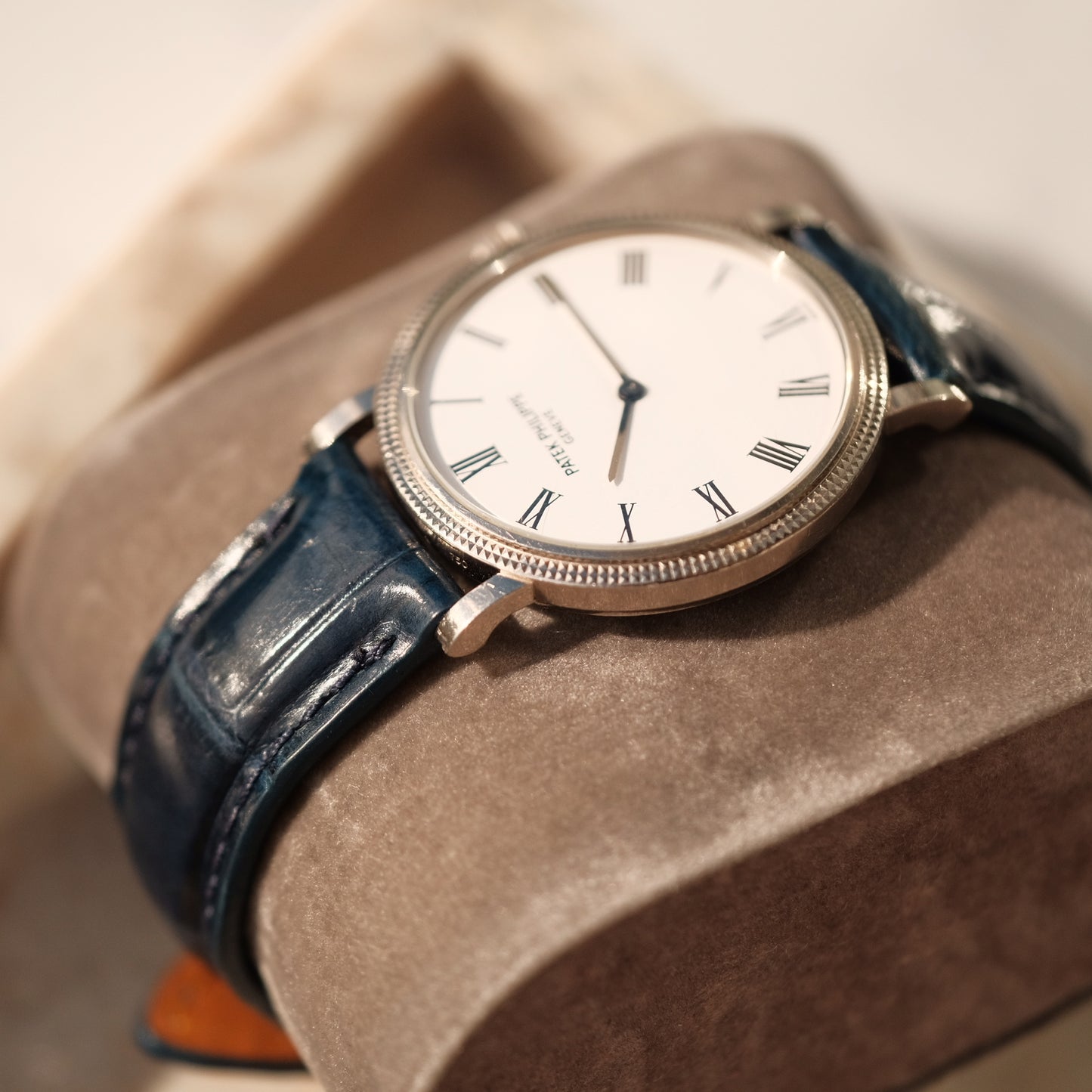 Calatrava Micro-Rotor 18k White Gold 5120G