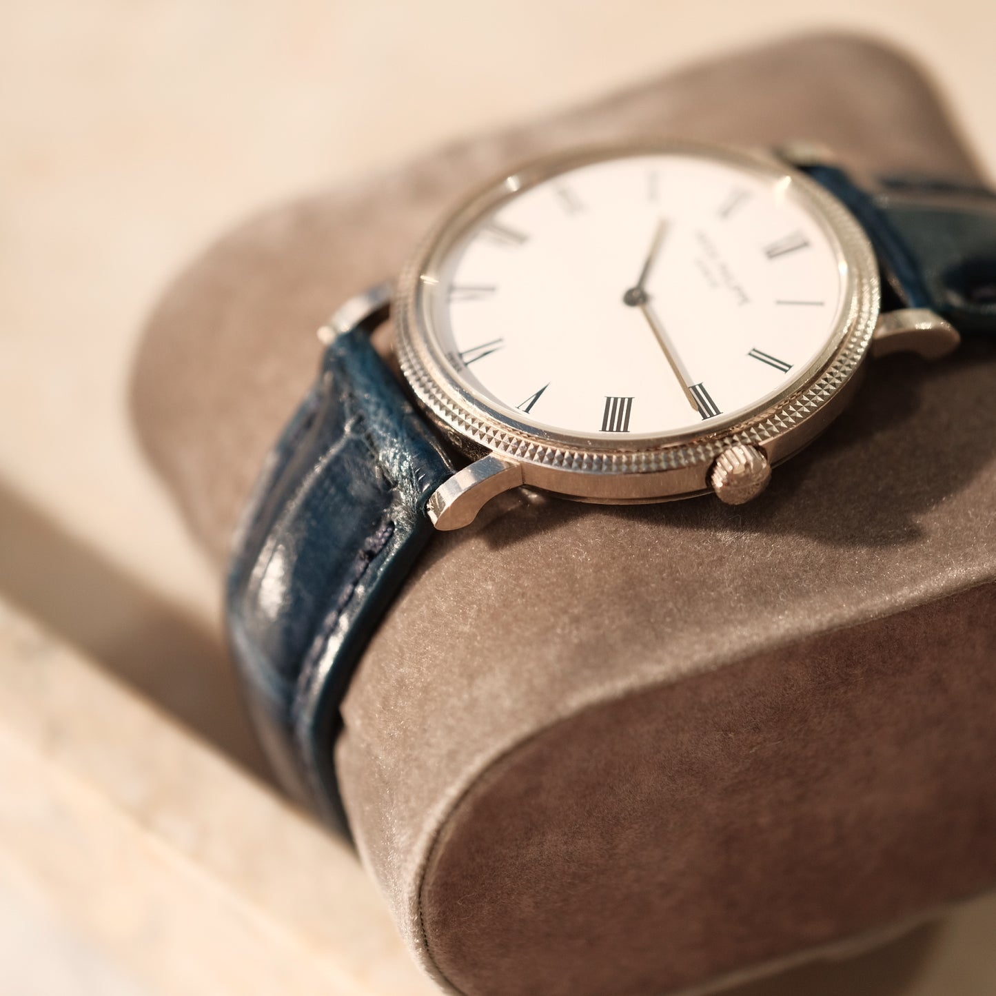 Calatrava Micro-Rotor 18k White Gold 5120G